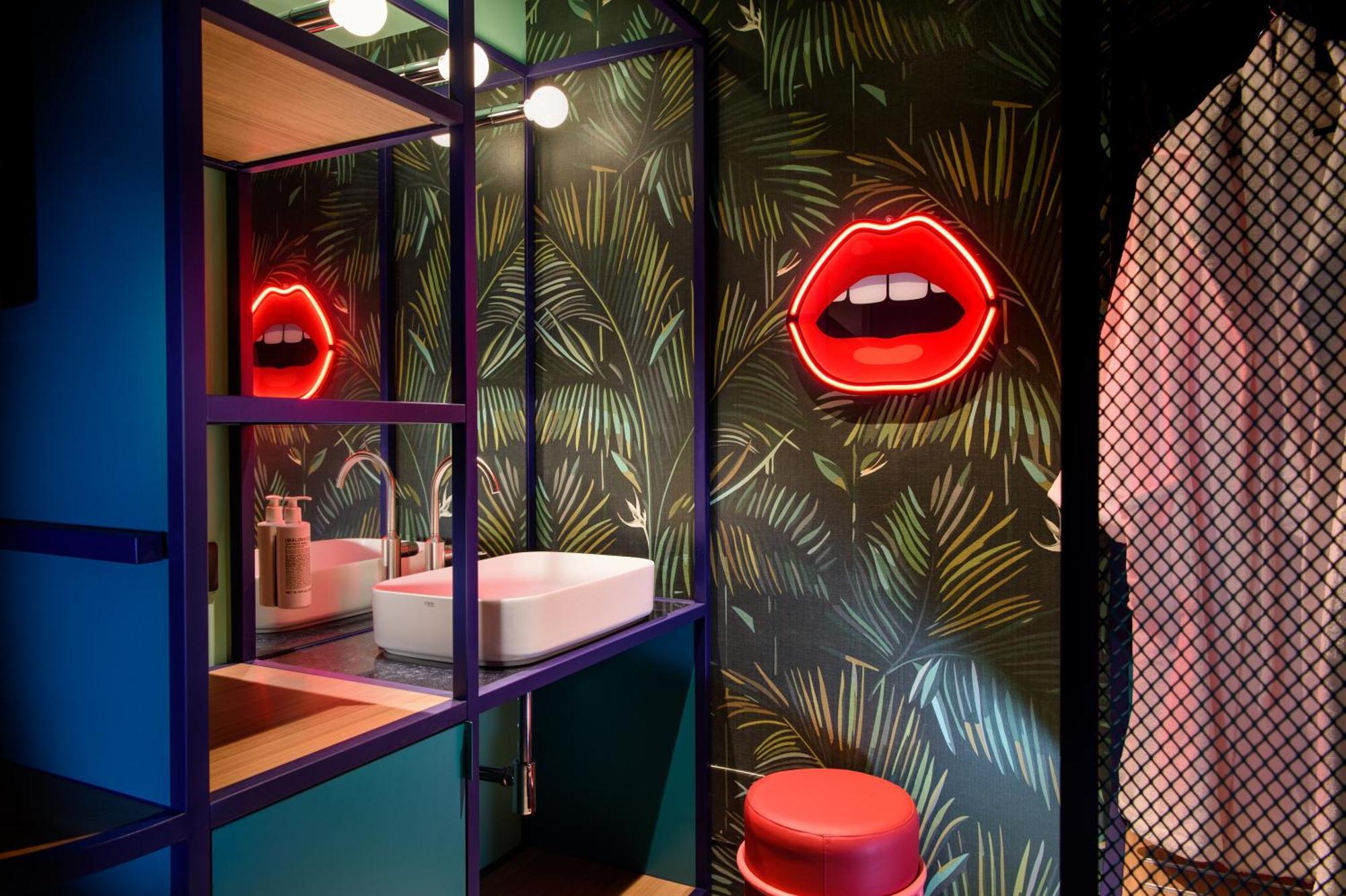 Demo Hotel Design Emotion ريميني الغرفة الصورة